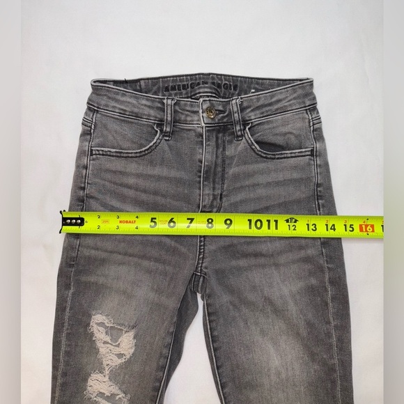 American Eagle Size 0 Black Distressed Super Hi Rise Skinny Jegging Jeans - Picture 3 of 10